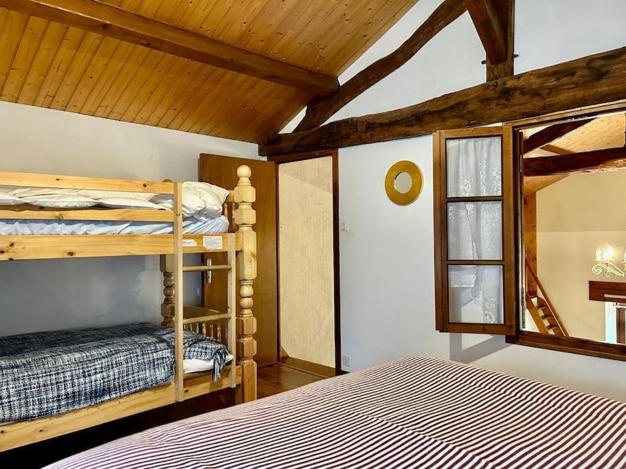 Maison Paisible Avec Lac Prive Secondigny Kültér fotó